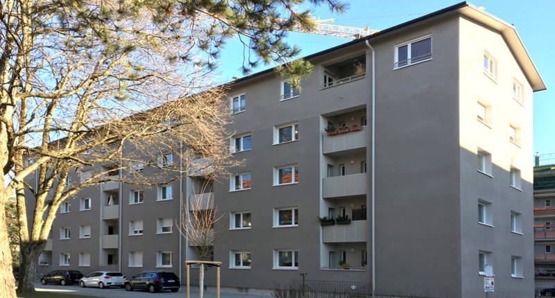 Dachgeschossausbau und Energetische Sanierung eines Mehrfamilienhauses in Freiburg